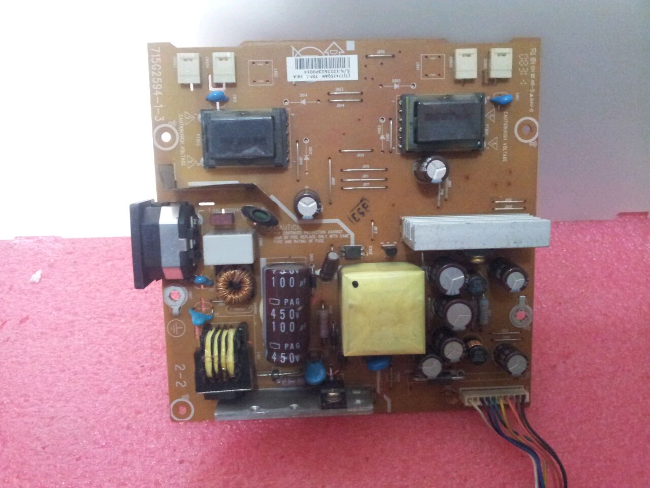 ADTV7942SQA5 (715G2594-1-3) Power Supply / Backlight Inverter te